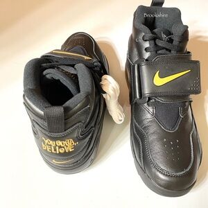 Nike Air Diamond Turf Premium Signing Day Shoes Sizes 11 & 12 HV5788-001